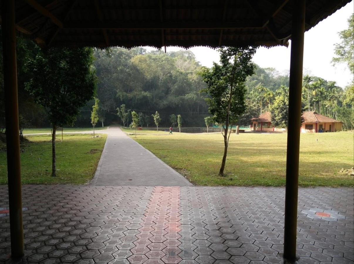 Elephant Valley Resort Pulpally ภายนอก รูปภาพ